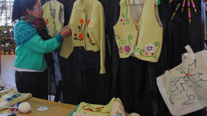 “Poncho Diseño”, un espacio distinto  para apreciar lo artesanal