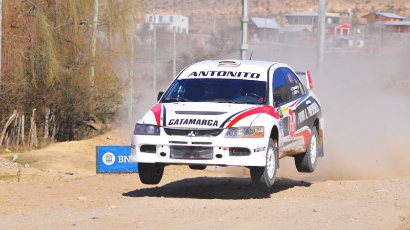 Meliza viene 4ta., abandonó Augusto y siguen Walter y Antonio