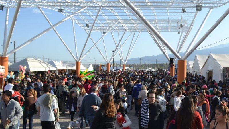 Prevalecen los turistas de Chile, Bolivia y Córdoba en Catamarca