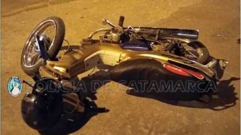 Colisionaron un automóvil y una motocicleta