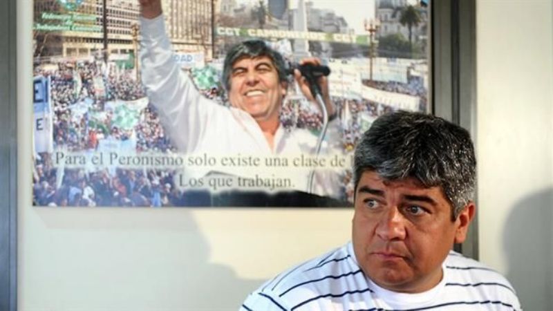 "Gobiernan para los empresarios, el campo y los bancos"