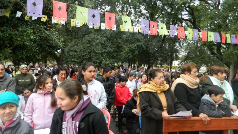 La parroquia de Santa Ana y San Joaquín en Miraflores, festejó su primer aniversario