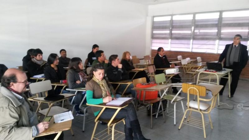 Docente de la UNCa. dictó curso de capacitación a alumnos de Jujuy