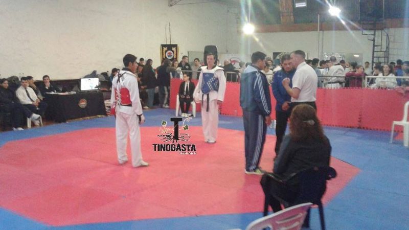 Medallas de la Escuela Municipal de Tae Kwondo en el Torneo Nacional