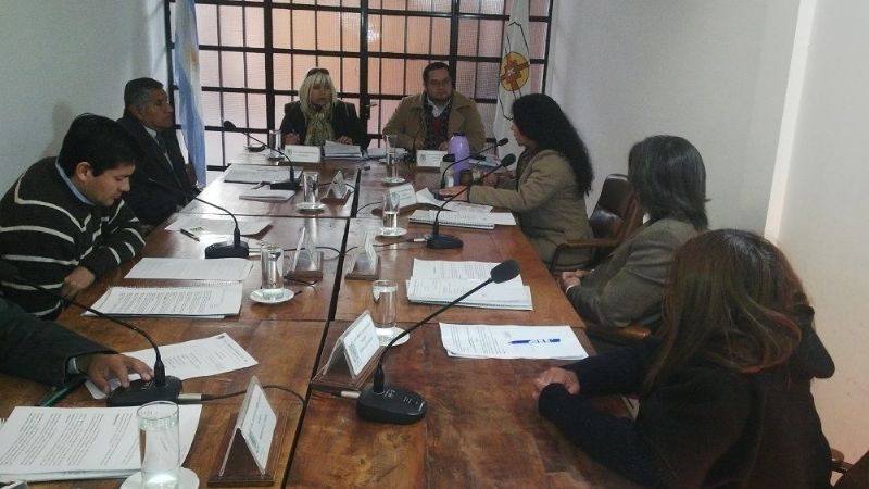 Concejales de Santa María piden explicaciones sobre el estado de la ruta 40