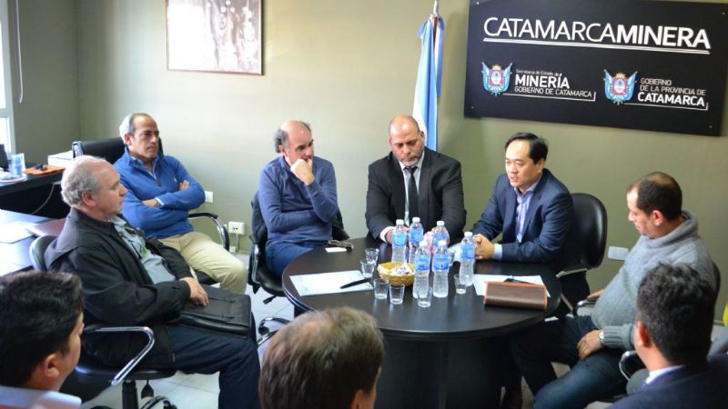 Minería se reunió con Embajador de China