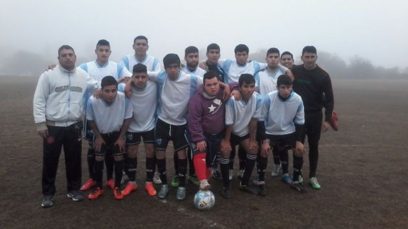 A pesar del frío, jugaron CAI de El Alto y Gral. Lavalle