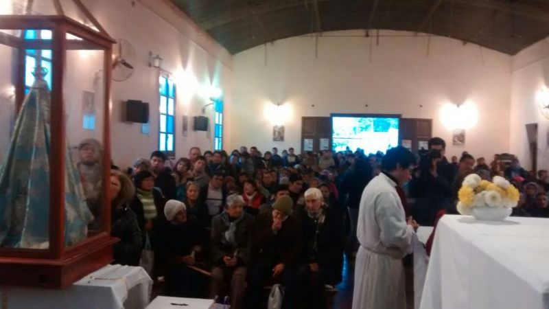 Miles de devotos despidieron a la Virgen del Valle en el cierre de su visita a Güemes