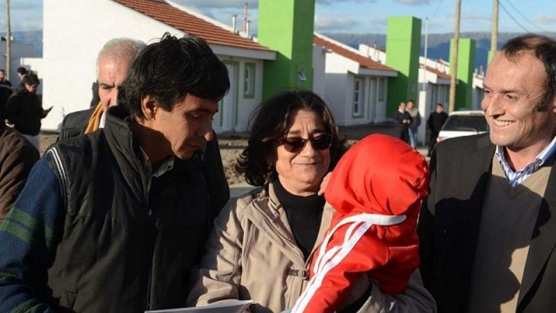 Entregaron 28 viviendas a familias del sur capitalino