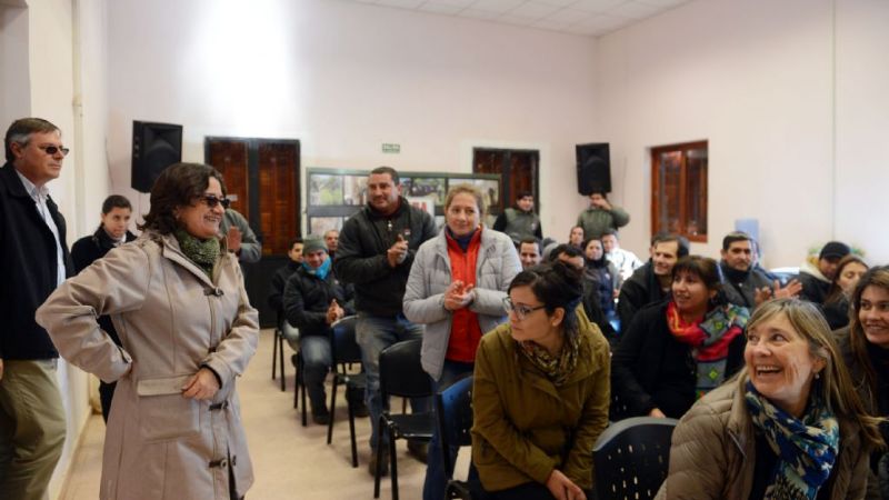 Lucía visitó los laboratorios del INTA