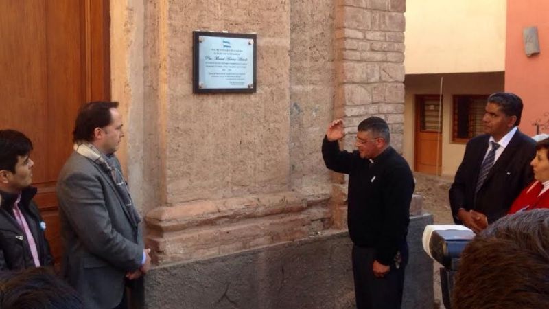 Mera homenajeó a los Congresales de la Independencia por Catamarca