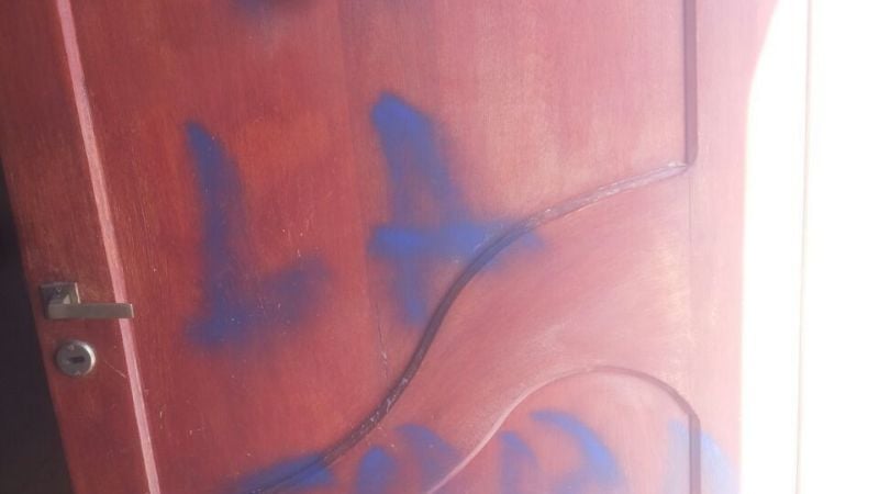 Tesorera acosada con amenazas