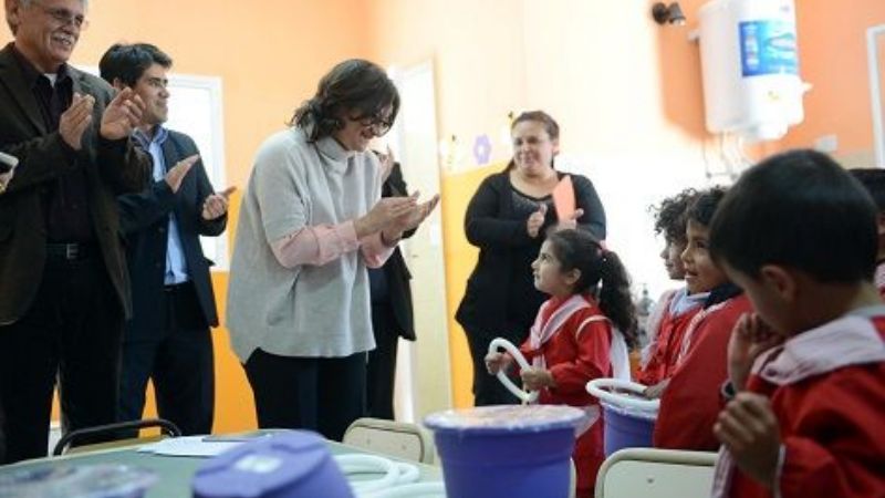 Lucía recorrió Ambato e inauguró múltiples obras