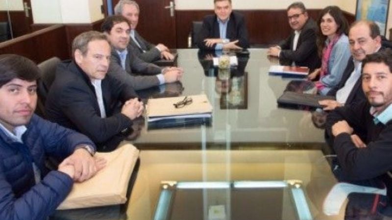 Funcionarios municipales con sus pares nacionales