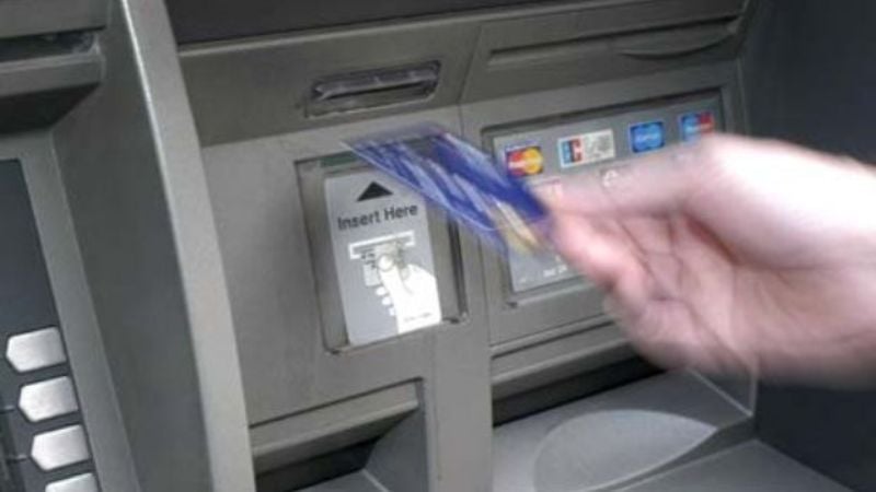 Empleados podrán elegir en qué entidad cobrar el sueldo