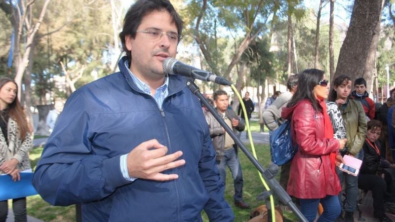 Conmovedora recepción de los restos de Juan Francisco Carreras en Belén