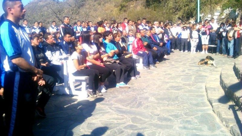 Caminata de la Policía hacia la Gruta de la Virgen del Valle