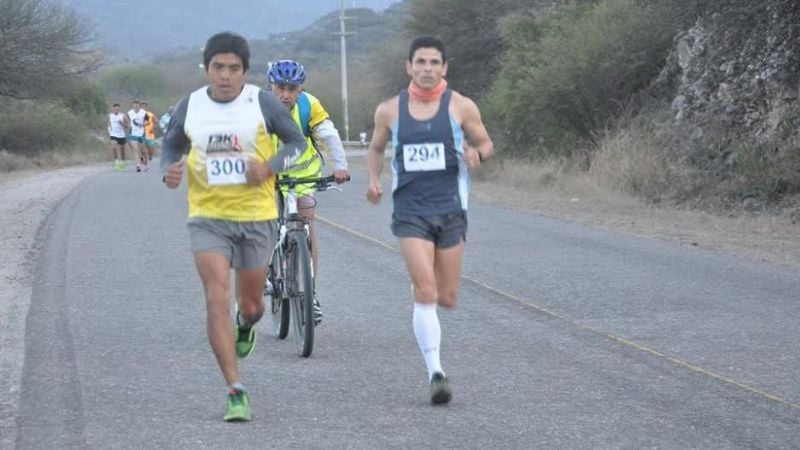 Mario Olea dominó los 42 km. del valle central