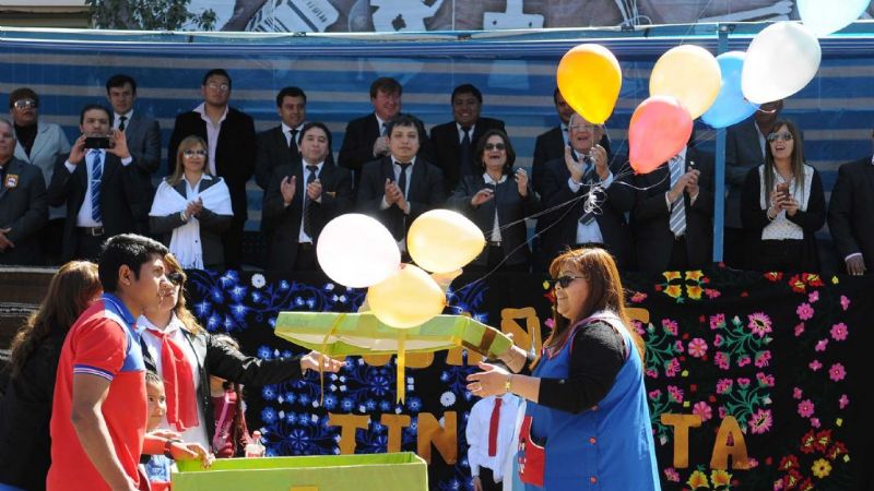 Lucía en los festejos por el cumpleaños de Tinogasta