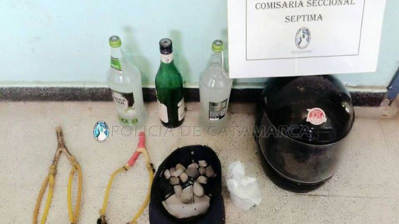 Noche de furia de más de un centenar de motociclistas