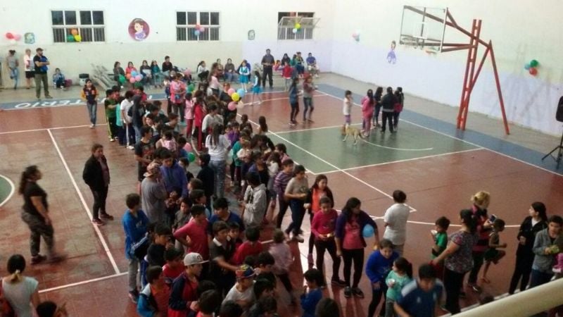 Festejo por el día del niño en el “Poli” Norte
