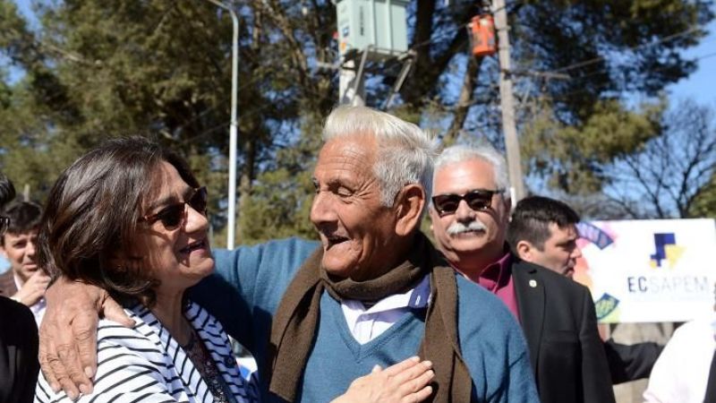 La Gobernadora presidió en Los Altos el homenaje al Libertador