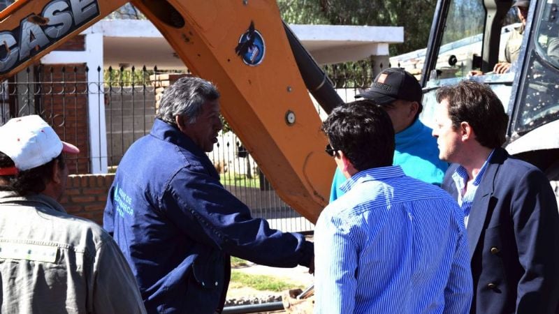 Recorren obras de agua potable en FME