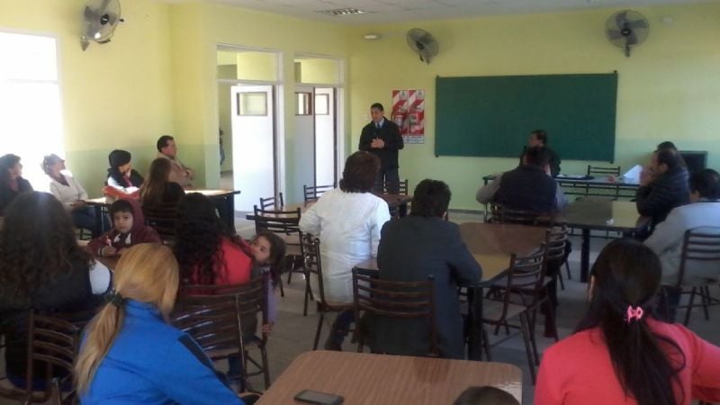 Tras largos meses de espera, la Escuela Secundaria N°53 se muda al nuevo edificio