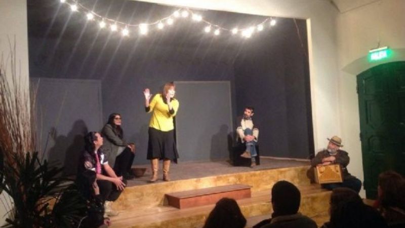 "De la A a la Z - Historias en Camiseta" en el Calchaquí