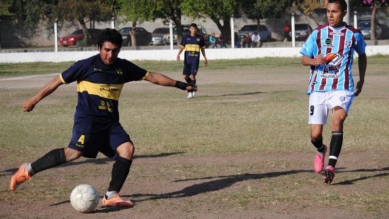 Social Rojas no pudo con La Estación: 2 a 2 en un partidazo