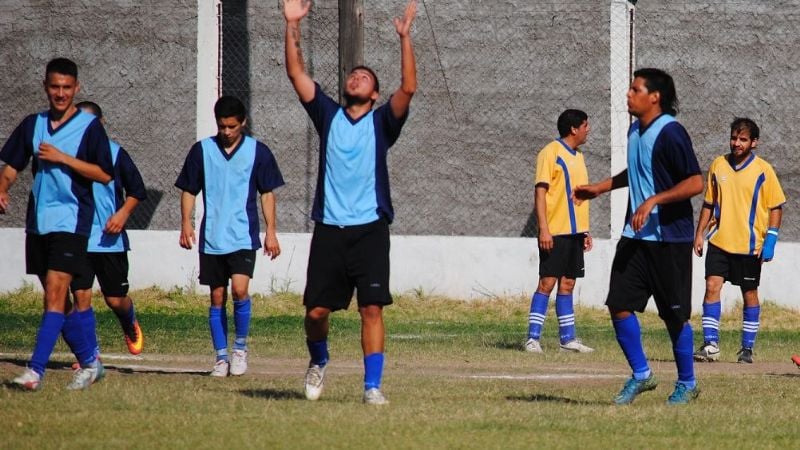 Social Rojas no pudo con La Estación: 2 a 2 en un partidazo