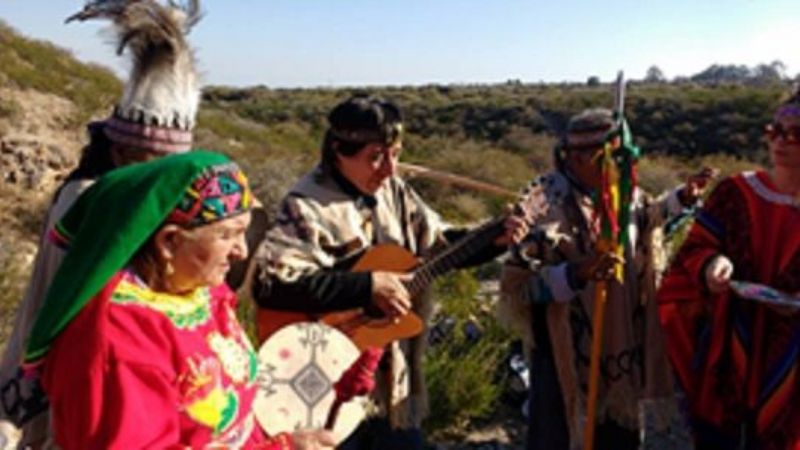 Ritual a la Pachamama en Andalgalá