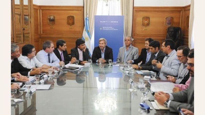Frigerio recibe a los gobernadores por el reparto de la coparticipación