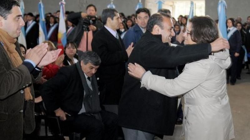 En esta Catamarca vivimos todos y la tenemos que defender todos juntos"