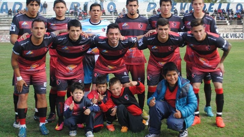 Triple empate de Villa Cubas, Policial y Defensores de Esquiú