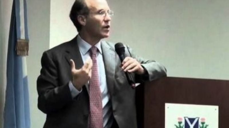 Se completan los cinco miembros de la Corte