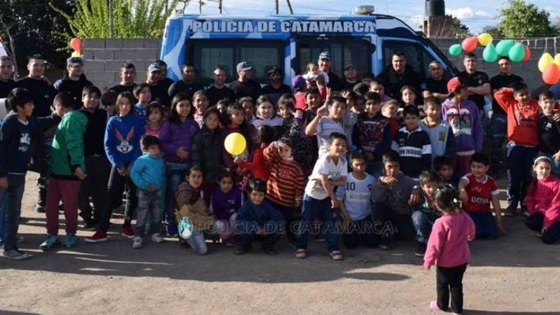 Festejos por el día del niño en la base del Grupo de Infantería