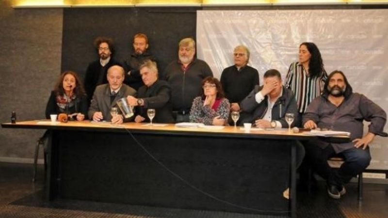 Paran todos los gremios educativos del País