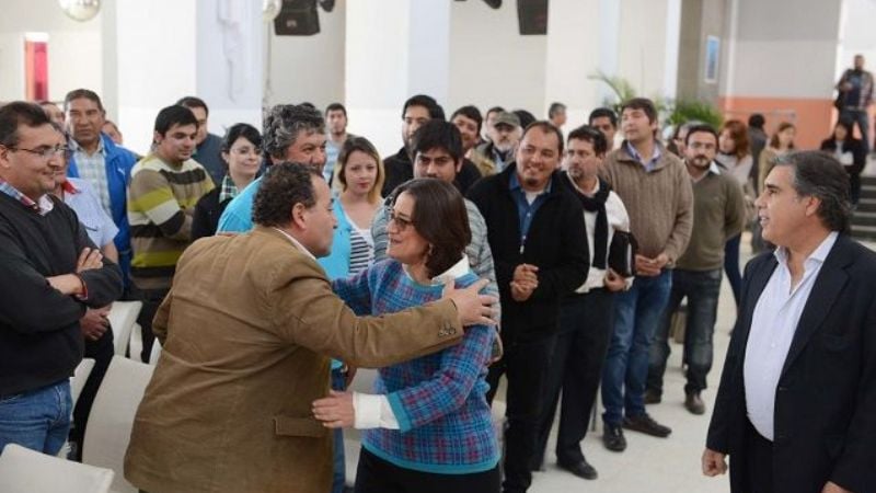 Corpacci presentó ambicioso plan para recuperar los canales de riego