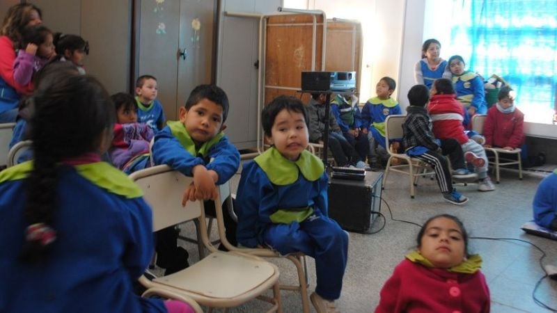 El cine móvil con los niños de Capital, Capayán y Fiambalá