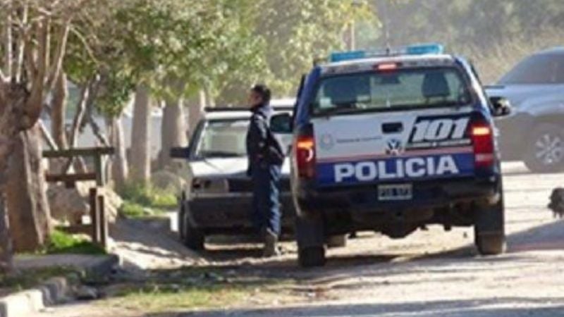 Dos niñas amenazadas de muerte y robo a un joven