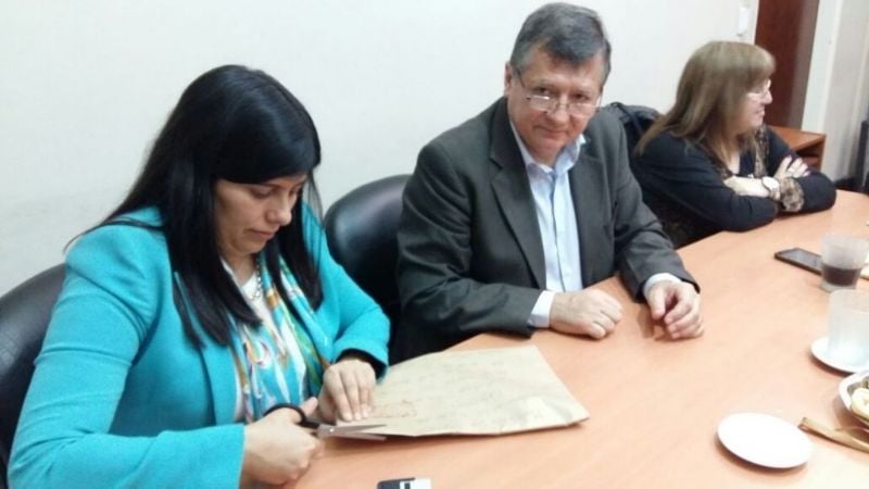 Apertura de sobres de licitación para la compra medicamentos