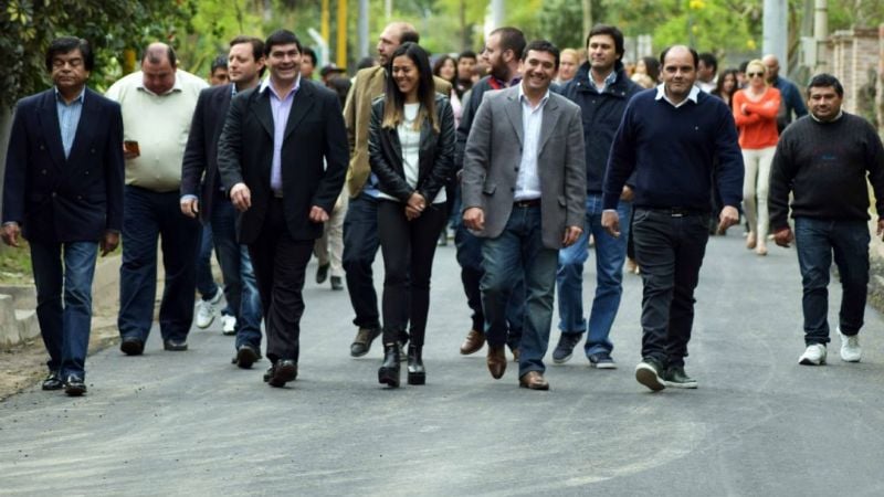 Inauguraron obra de asfalto en el Callejón Hondo de FME