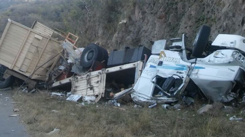 Volcó camión en El Totoral
