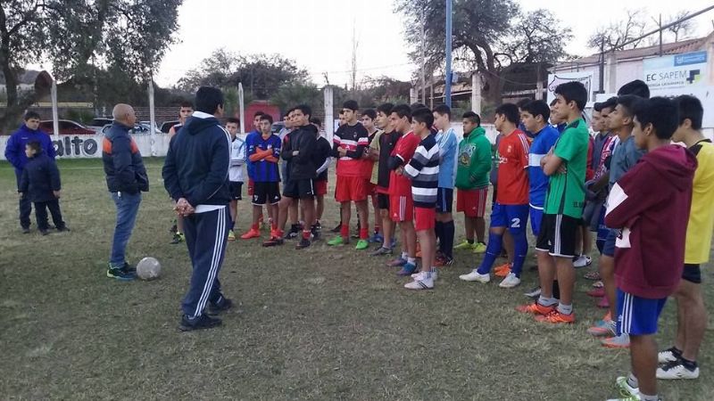 Gómez y Mohamed al frente de la Selección Sub15 de Las Chacras