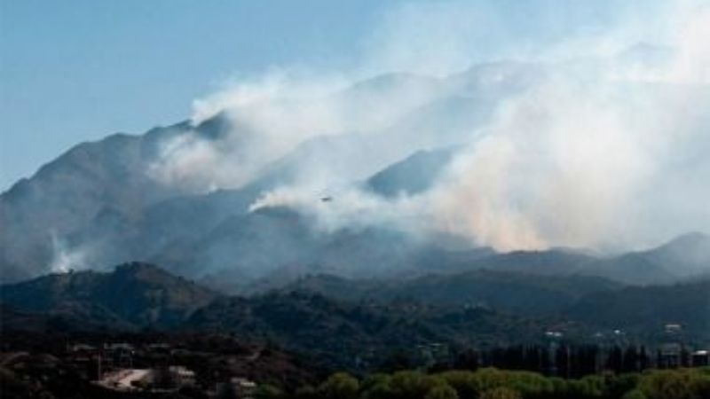 El fuego en San Luis ya arrasó 12.000 hectáreas, aunque está controlado