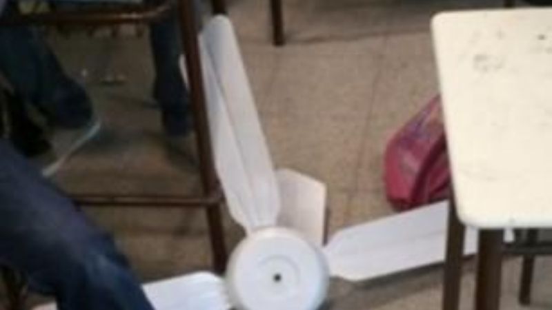 Cayó un ventilador de techo y lastimó a dos alumnos