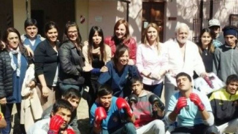 La Sala recibió elementos deportivos