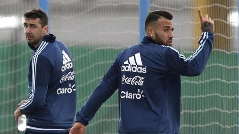 Bauza ensayó con Pratto y Dybala como titulares en la Selección