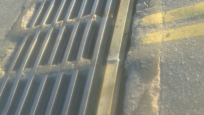 Robaron riel en medio de la ruta que podría haber provocado fatalidades